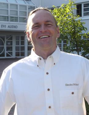 Klaus Heitzenroeder Electro-Voice und Blue Sales Manager