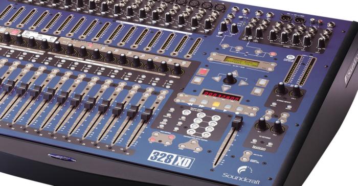 Soundcraft 328XD digital mixing console 