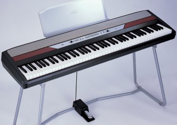 SP-250 Digitalpiano von Korg